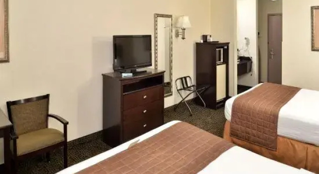 Двухместный люкс Best Western Elyria