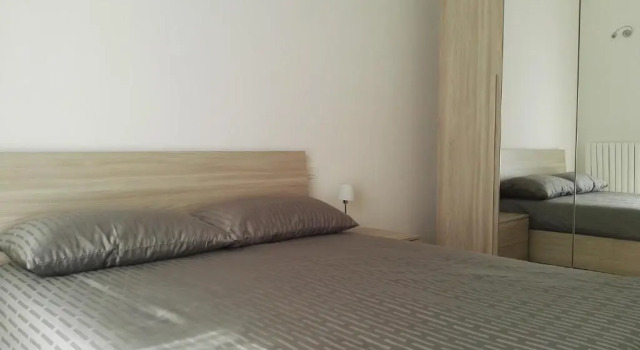 Appartamenti Ferdi - Trilocale o Mansarda, Book Hotel Hotels in Abruzzo with Parking, Parking