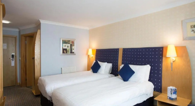 Двухместный номер Standard The Bolton Stadium Hotel, a member of Radisson Individuals