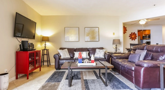 Oceanfront 2BR in Pacific Beach by Sonder