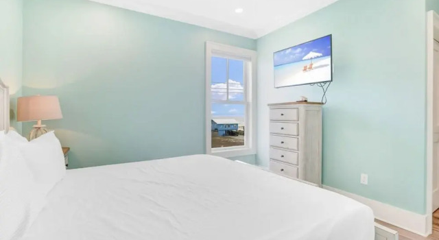 Porpoise-full Life Spacious Beach Home w Pool, Varaa Lomakoti Huvilat kohteessa Alabama, Villa