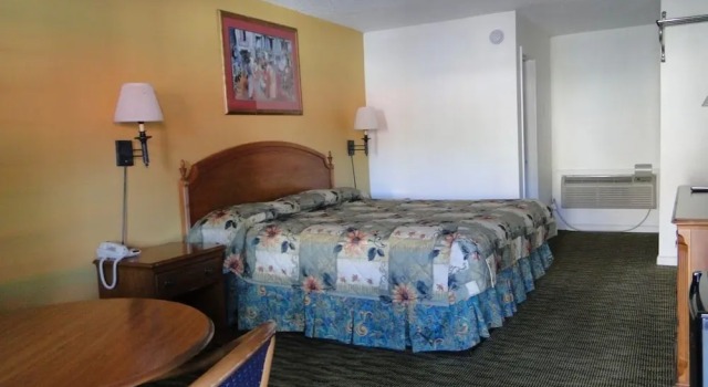 Двухместный номер Standard Deluxe Inn