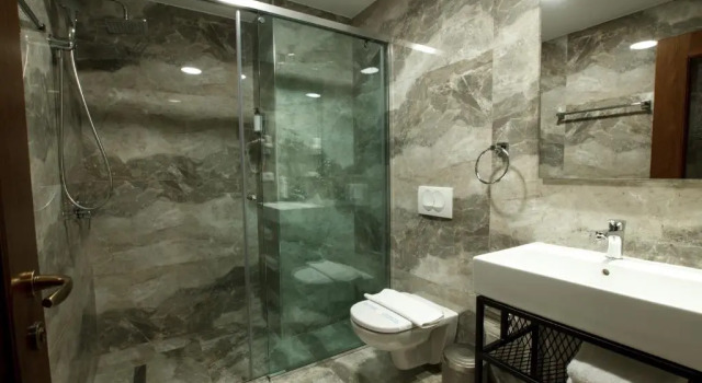 Двухместный номер Standard Rose Garden Hotel