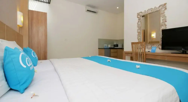Airy Seminyak Eka Laweya 8 Kuta Bali, Rezerwuj Hotel Hotele w Bali z basenem, Basen