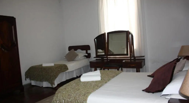 Standard Triplo quarto Karoopark Guest House