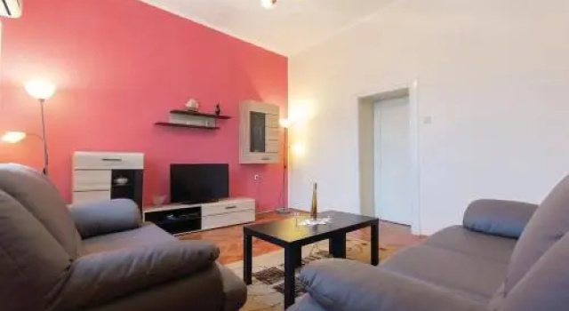 Apartment Nadalina 1072, Забронировать Апартаменты/квартира Пула Pula Riviera, рядом с Pula Twin Gates