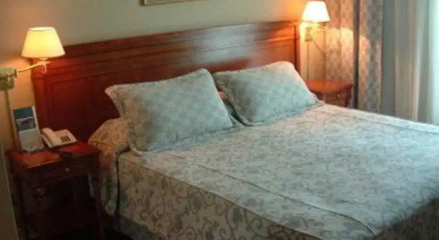 Millenium Mendoza Apartments, Buchen Sie Ferienwohnung Hotels in Mendoza mit Pool, Schwimmbad