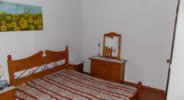 Casa da Felicidade - Three Bedroom House in Pataias, Rezervovat Hotel Hotely v Oeste s parkováním, Parkování