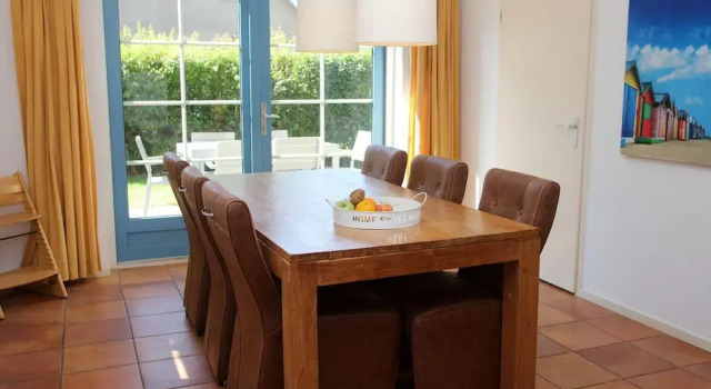 Traditional Villa With Dishwasher on Texel Near the Sea, Reserva ahora Villa Hoteles en Islas Frisias con piscina, Piscina