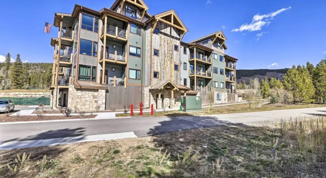 Апартаменты 1 Mi to Ski Slopes! Mtn-view Condo in Keystone