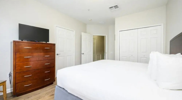 Апартаменты Epic Universe New Listing, Family Vacation Townhome - 4011