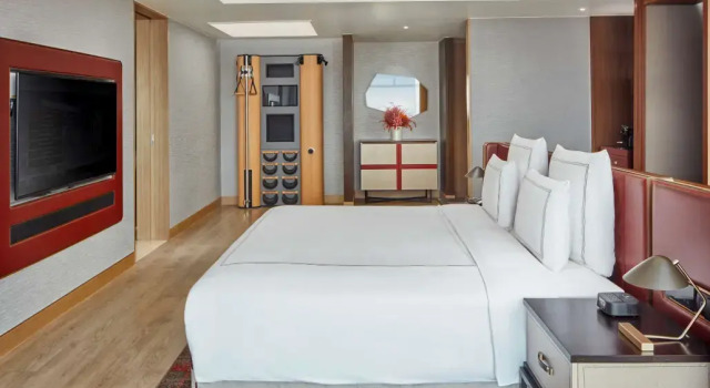 Люкс Swissôtel Clark Philippines