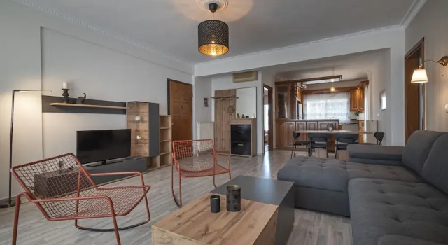 Theano Apartment by Rentalspro