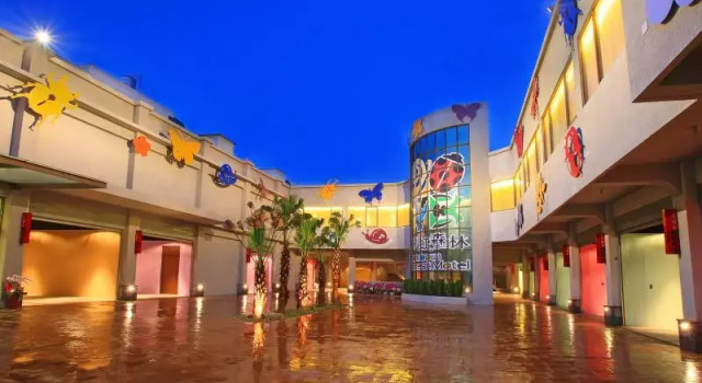 Rainbow Forest Motel, Book Motel Lukang Changhua County