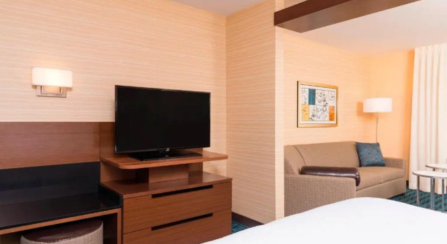 Студия Fairfield Inn & Suites by Marriott Indianapolis Fishers