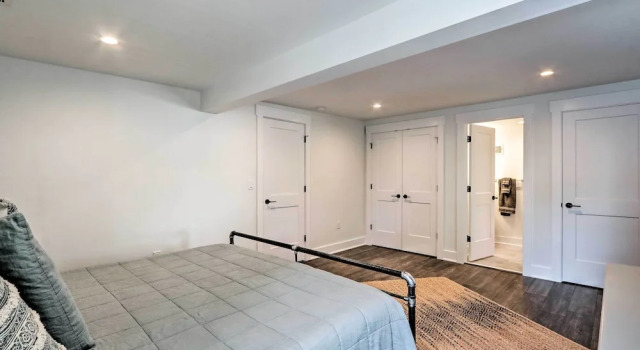 Updated Downtown Red Bank Home 5 Mi to Beach!, Book Vacation Home Red Bank Jersey Shore