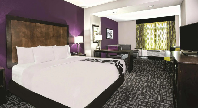 Двухместный номер Deluxe La Quinta Inn & Suites by Wyndham Monahans