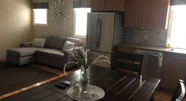 Serenity Suites | Two Bedroom Suite, Varaa Hotelli New Liskeard Ontario