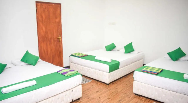 Singha Guest House