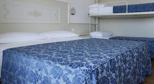 Семейный номер Standard с балконом Hotel Principe