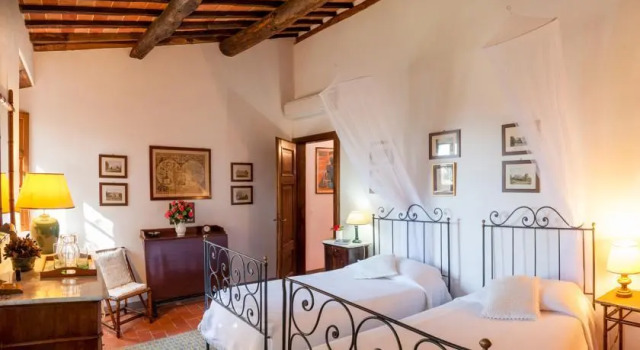 Casa Di Annadora, Prenota Hotel Marlia Toscana