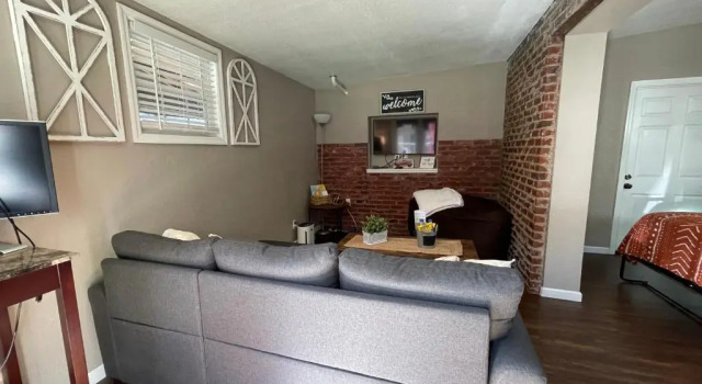 Студия The Olde Mill Inn Bed & Breakfast