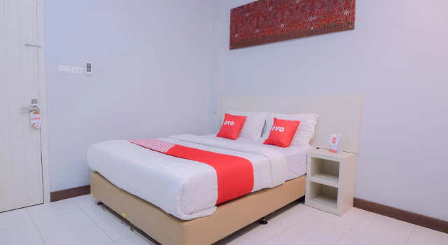 Номер Deluxe Capital O 2018 Ring Road Guest House Syariah