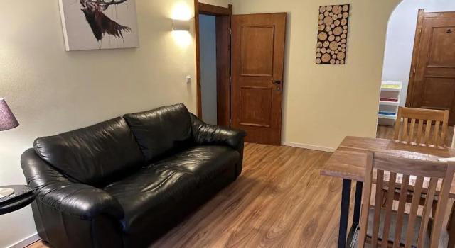 Entspannung in Tirol, Gemütliche Ferienwohnung im Thierseetal, FeWo 14, Rezerwuj Hotel Hotele w Tyrol z parkingiem, Parking