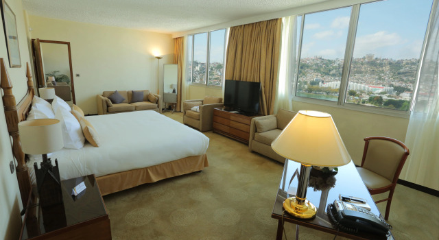 Carlton Hotel, Забронировать Отель Отели Антананариву 5 звезд, рядом с The Rova of Antananarivo, 5*