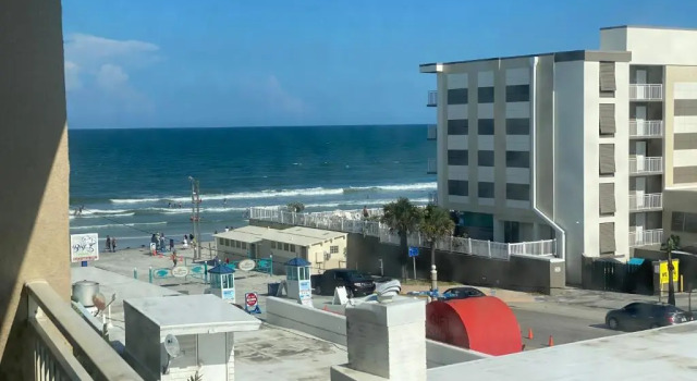 Апартаменты Daytona Inn Beach Resort