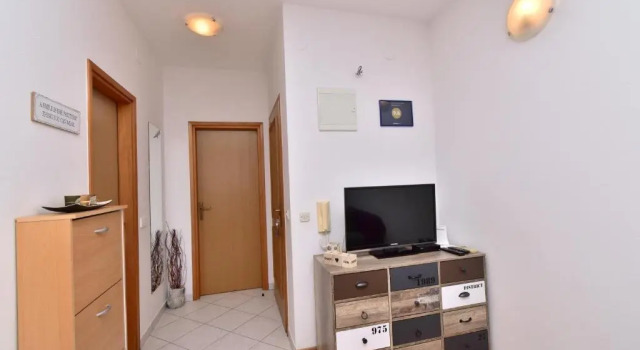 Apartments Lara, Забронировать Апартаменты/квартира Отели в центре Сукошан, в центре