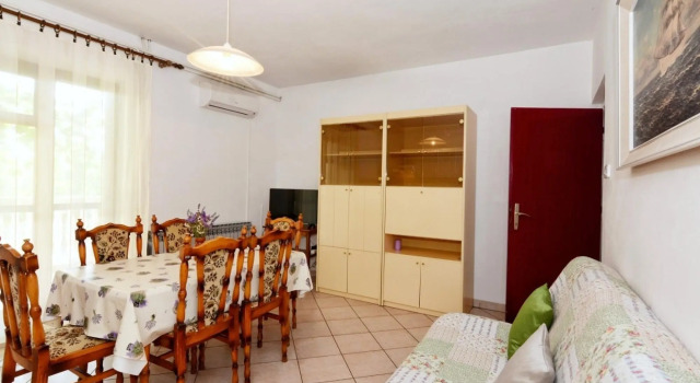 Apartments Snjeza, Забронировать Апартаменты/квартира Отели Водице с парковкой, рядом с Частный Пляж Отеля «Кристина», Парковка