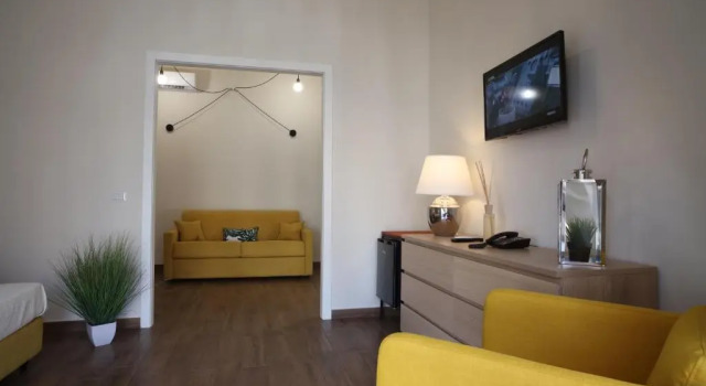 KHome Rooms  Apartments, Book Lejlighed Lejligheder i Catania, Lejlighed