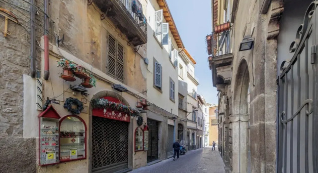 Basco Guest House, Buchen Sie Pension Viterbo Vicosee