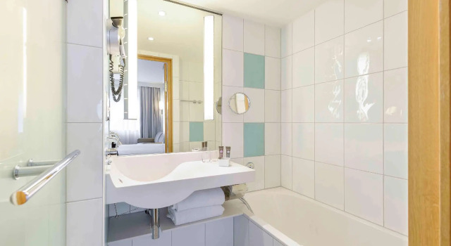 Двухместный номер Standard Novotel Aachen City