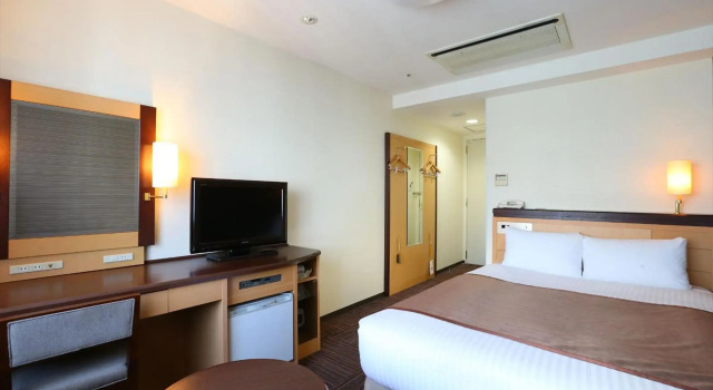 Hotel Hokke Club Sapporo, Забронировать Отель Отели Саппоро с завтраком, рядом с Смотровая площадка Т38 небоскреба JR Тауэр, Завтраки