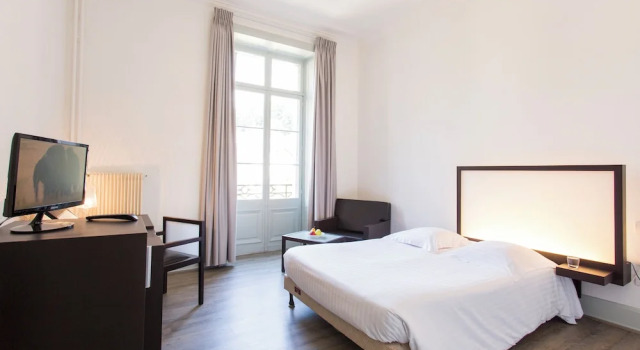 Номер Comfort Le Grand Hotel