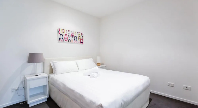 ROBYN, 1BDR Melbourne Apartment, Забронировать Апартаменты/квартира Отели Мельбурна с бассейном, рядом с Пристань для яхт «Е», Бассейн
