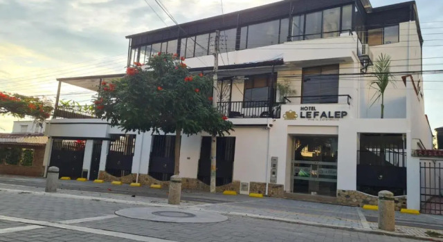 Hotel Le Falep & Spa, Book Hotel Hotels in Anapoima with Parking, Parking