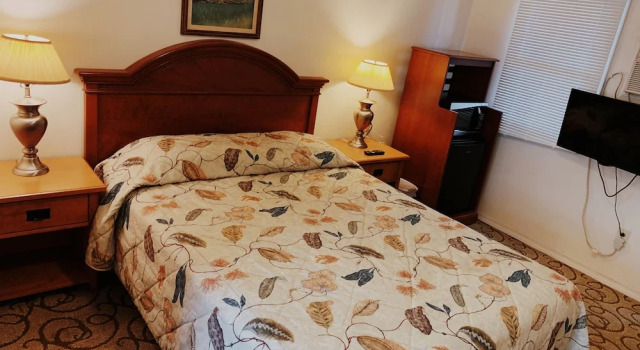 Номер Standard Lakeside Motel