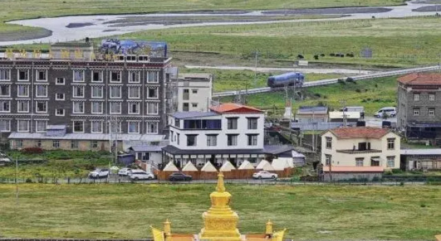 Kangding Tagong Grassland Baigong Manor, Varaa Hotelli Hotellit Sichuan pysäköinnillä, Pysäköinti