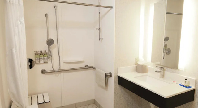 Двухместный номер Standard Holiday Inn Express Hotel & Suites Napa Valley-American Canyon by IHG