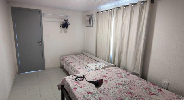 DK3 - CaSA COM 3 SUITES COM PISCINA BRUNO KLEMTZ