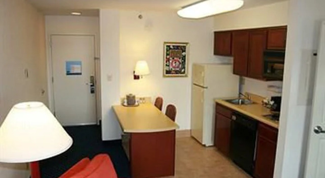 Люкс c 1 комнатой Hampton Inn & Suites Concord-Charlotte