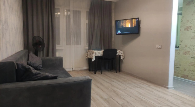 Apartment on Prospect Peremohy, 46, Book Apartment Hotels in Chernigov with Parking, Parking