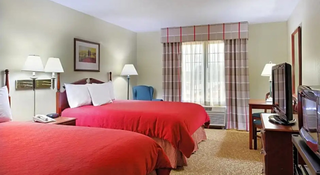 Четырёхместный люкс Country Inn & Suites by Radisson, Elgin, IL