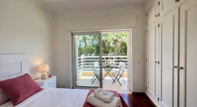 Апартаменты с 2 комнатами с балконом Vilamoura Central 2 With Pool by Homing