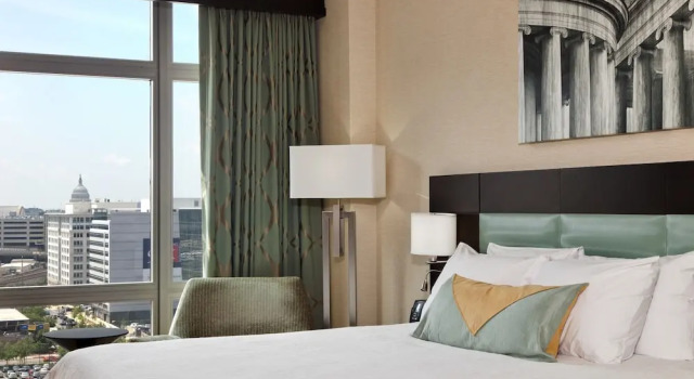 Двухместный номер Mobility/Hearing Accessible with 3x3 Shower Hilton Garden Inn Washington D.C./U.S. Capitol