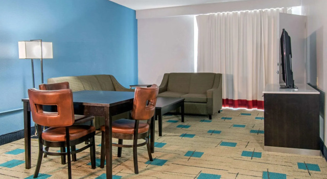 Clarion Inn & Suites, Réserver Hôtel Chambersburg 