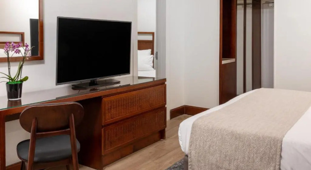 Семейный номер Standard с видом на бассейн King Solomon by Isrotel Collection